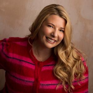 Heather Peebles Headshot