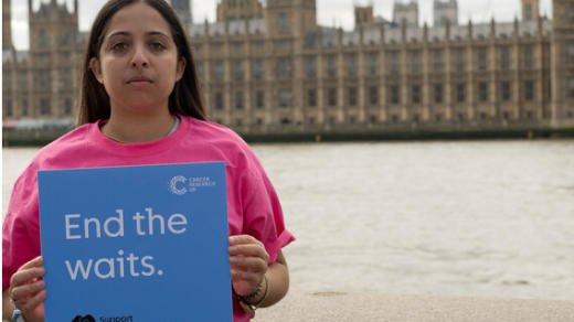 female smokefree campaigner